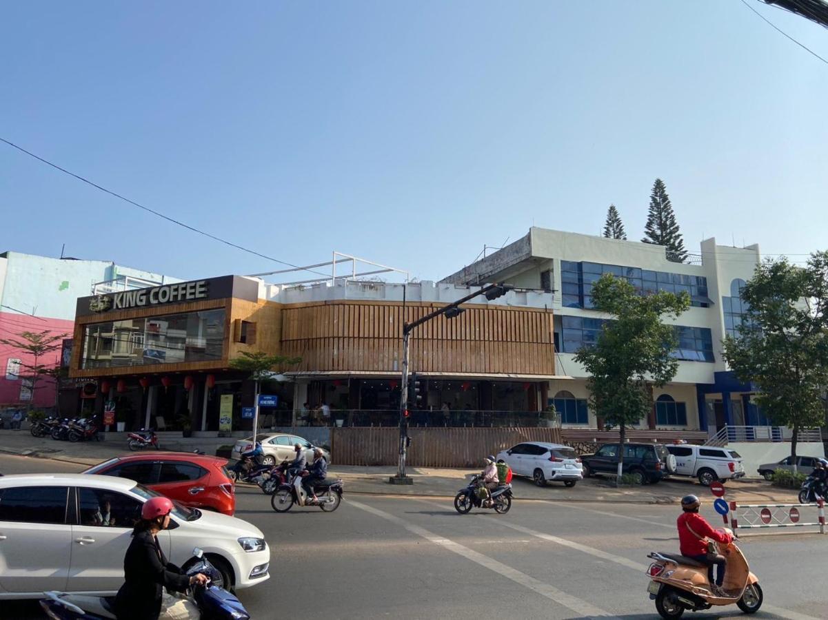 Hung Vuong Hotel Pleiku Zewnętrze zdjęcie
